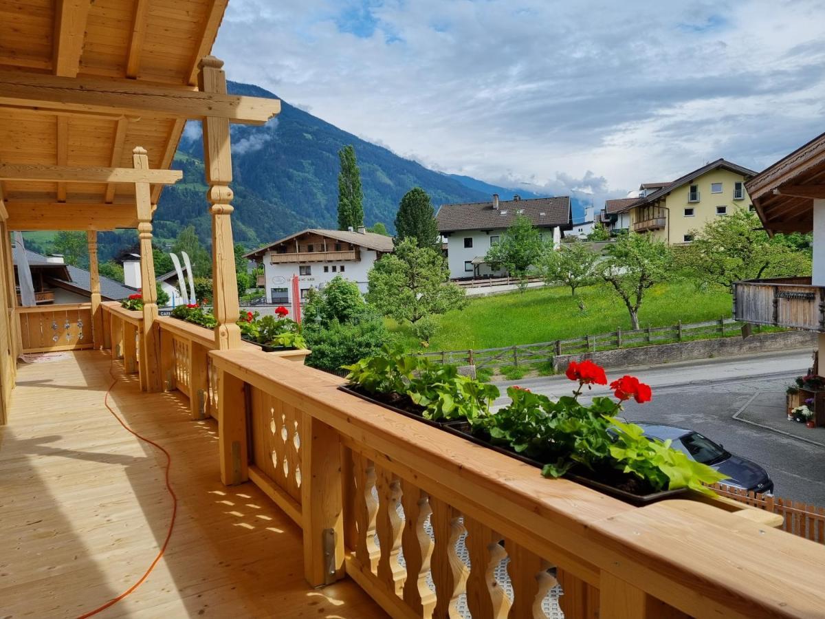Greidlhof Alpstyle Apartments Fügen Exterior foto