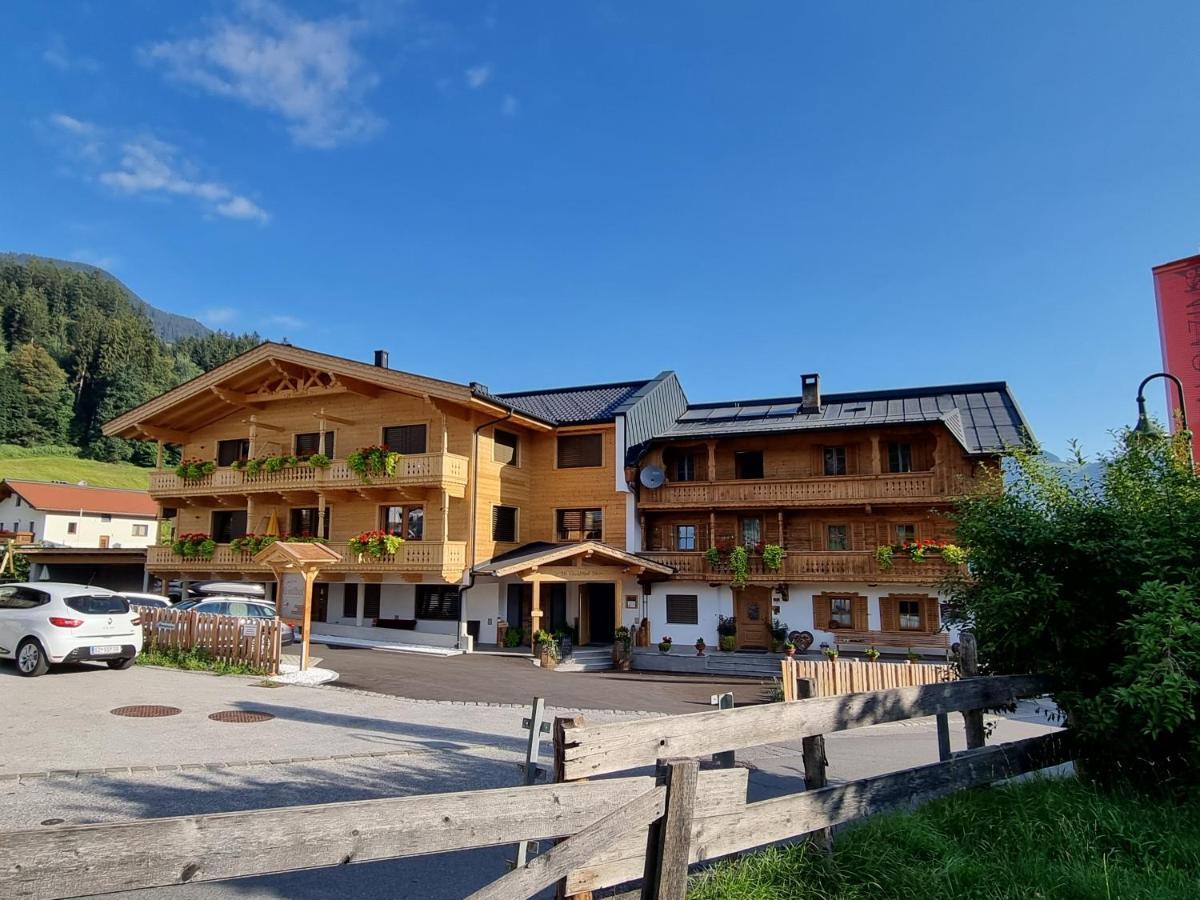 Greidlhof Alpstyle Apartments Fügen Exterior foto